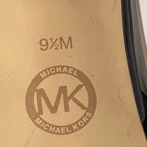 MICHAEL KORS Black Leather Slingback Block Heel Shoes Women Size 9.5M - Picture 11 of 14